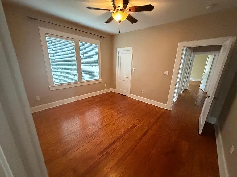 1115 Elmwood St — Photo 12