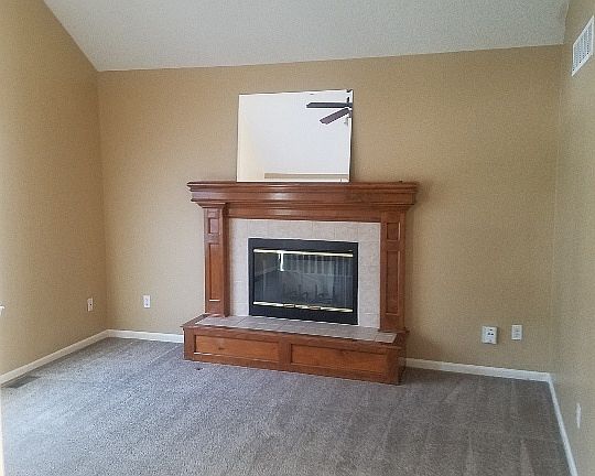 3rd image of 1100 N Ponca Dr