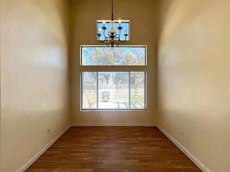 635 Shenandoah Rd — Photo 16