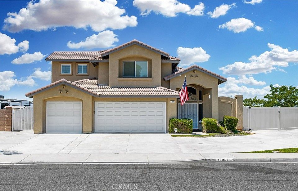 1st image of 12057 Casa Linda Ct