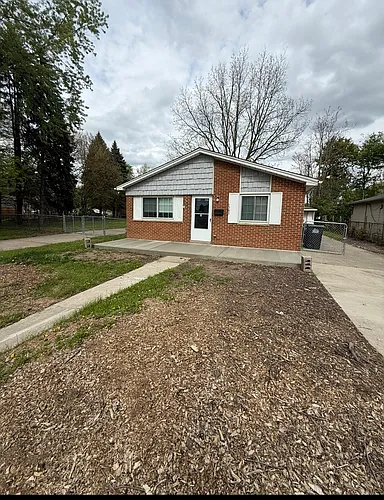 6383 Princess St Photo 1