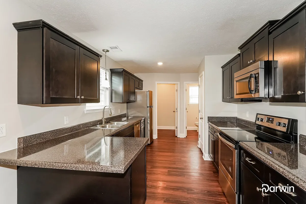 Building Photo - 1037 Berra Dr