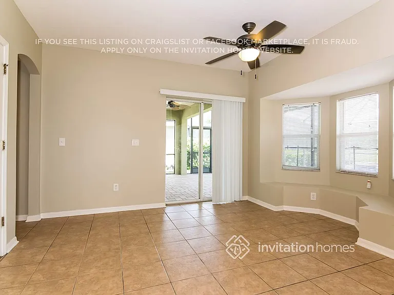 6413 Bridgecrest Dr — Photo 3