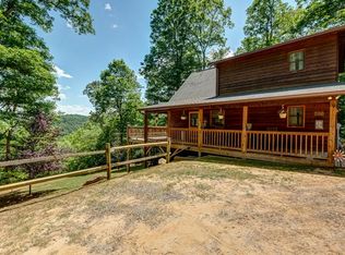 348 Bobcat Ln, Murphy, NC 28906