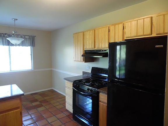 5th image of 1428 Williamsburg Dr Unit D1