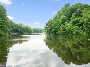 4925 Breeze Way, Dumfries, VA 22025