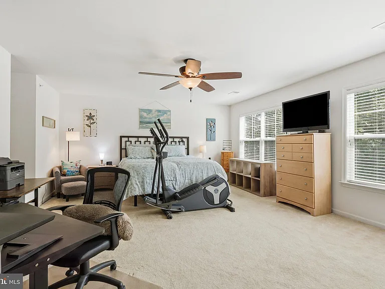 14432 Woodwill Ln — Photo 23