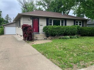 711 15th Ave NE, Rochester, MN 55906