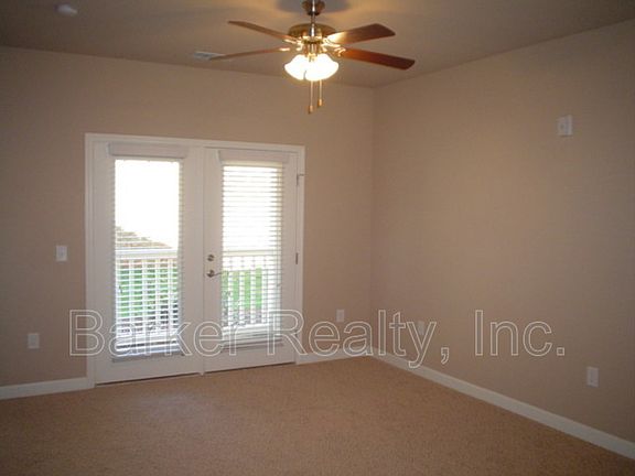 5th image of 3722-106 Burt Dr