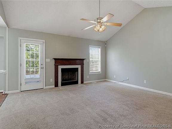 5th image of 8229 Foxtrail Dr