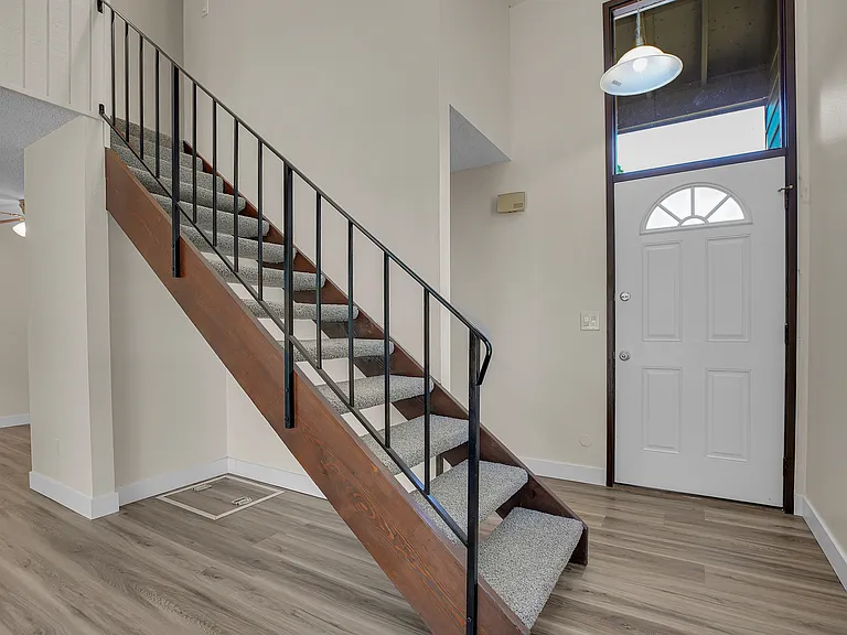 LOCKHAVEN HILL ESTATES — Photo 73