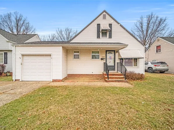 29107 Edgewood Dr, Willowick, OH 44095