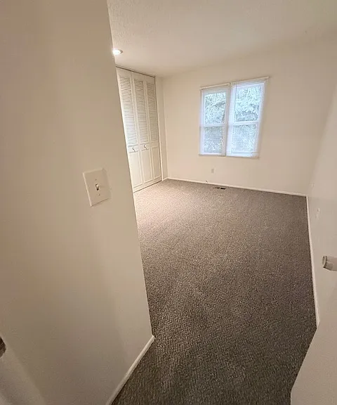 2101 SW Camelot Ct — Photo 26