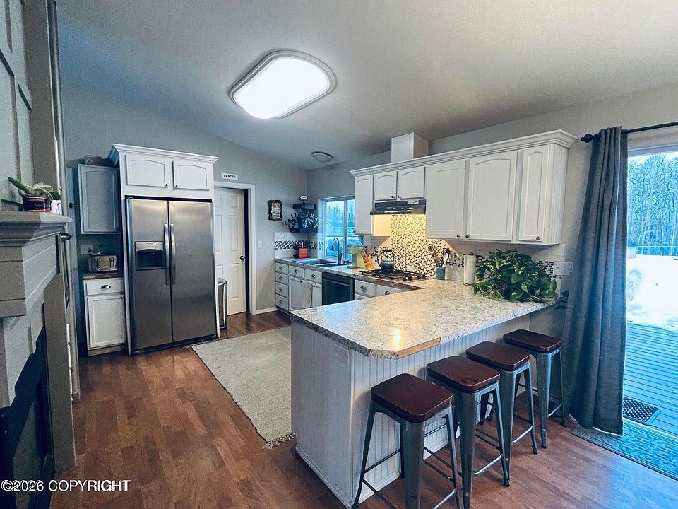 1st image of 1204 S Frontier Dr