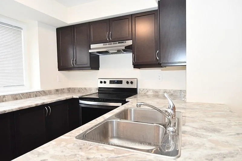 2 bed, $3,000 — Photo 4