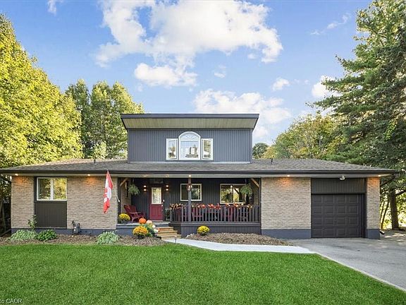 2nd image of 3125 Guyatt Rd