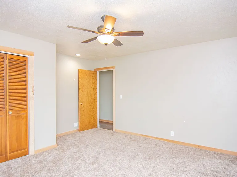 92 N 2300 W #2 — Photo 25