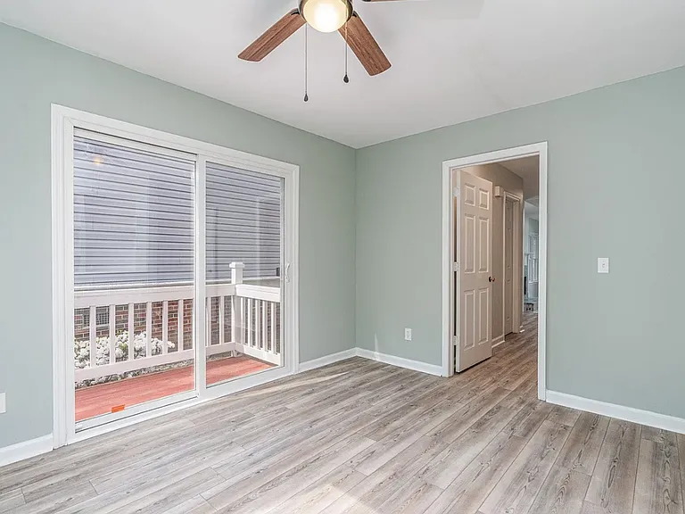 105 River Bluff Ct — Photo 14