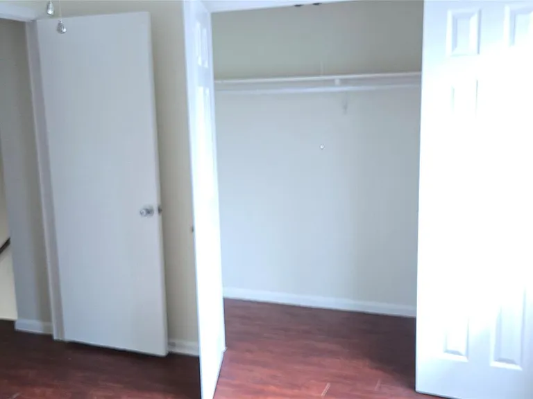 8811 Dawnridge Cir #102 — Photo 8