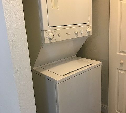3rd image of 4809 Alder Dr APT B