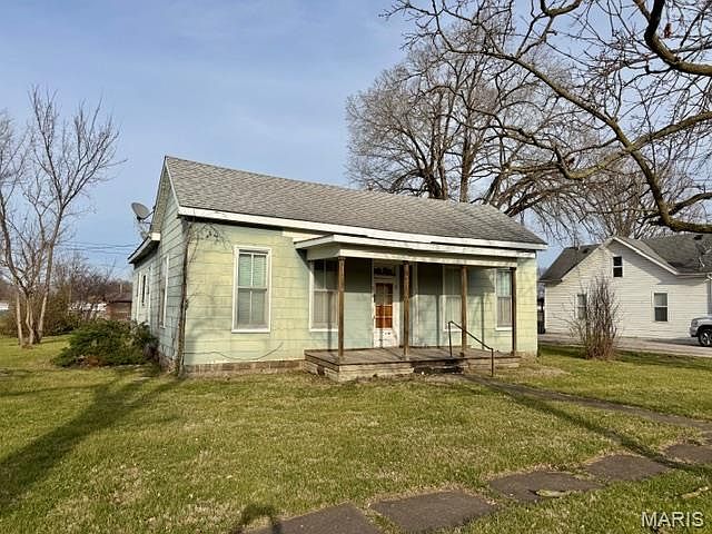 1st image of 628 N Walker St