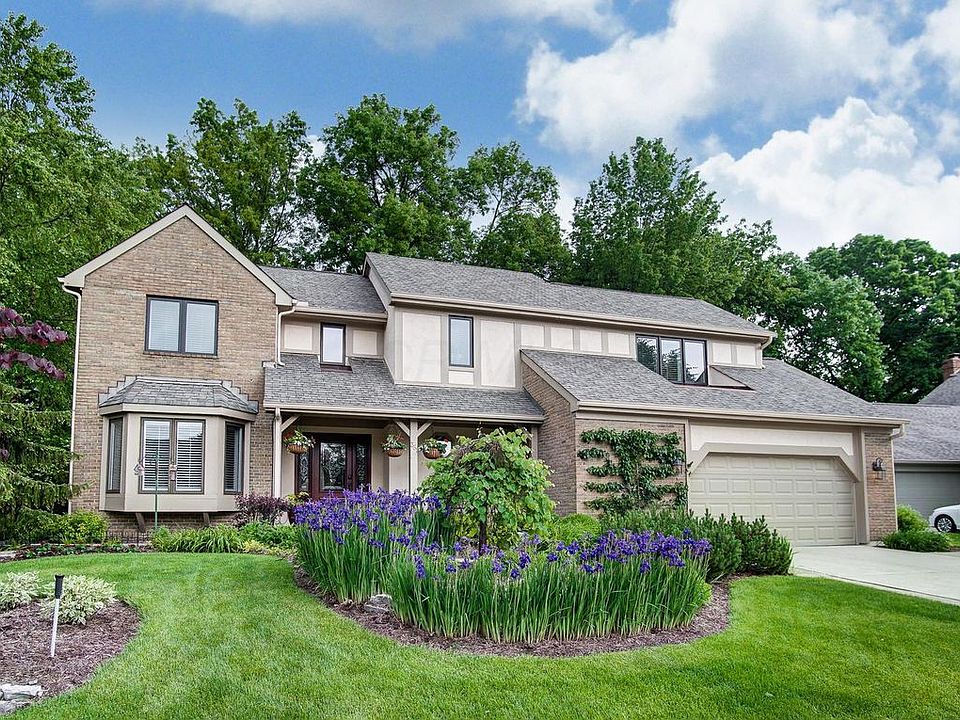 1st image of 351 Whetstone Dr W