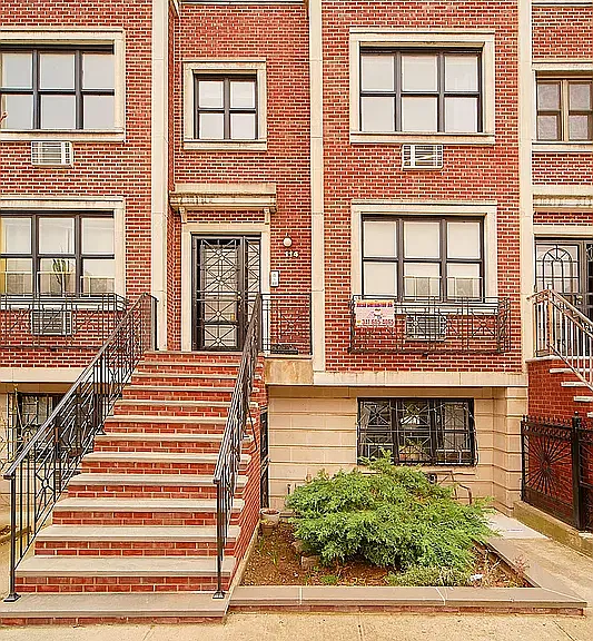 114 Pulaski St #1 — Photo 1