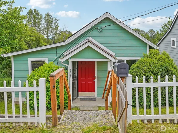 3319 E Grandview Avenue, Tacoma, WA 98404