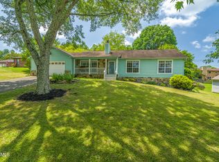 1029 Farrington Dr, Knoxville, TN 37923