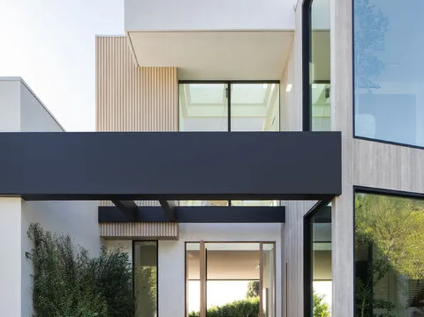 1660 Casale Rd, Pacific Palisades, CA 90272