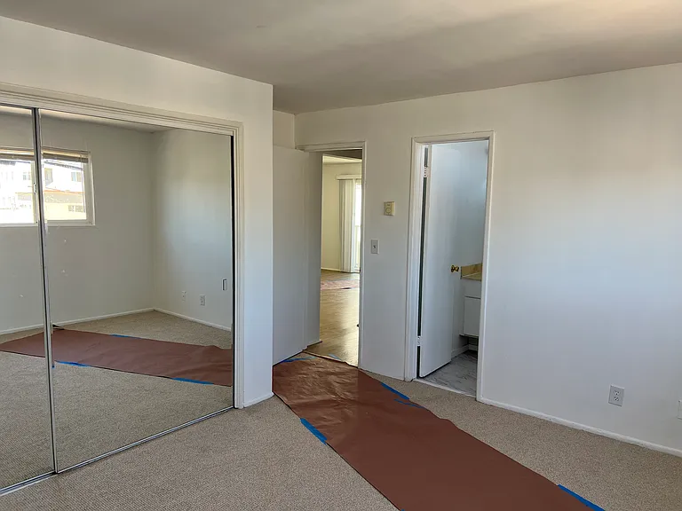 15 15th St #16 — Photo 12