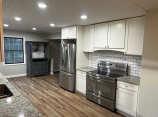 8493 Cooper Rd, Johnstown, OH 43031