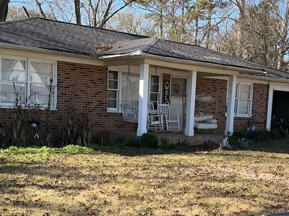 145 Benson St, Bowersville, GA 30516