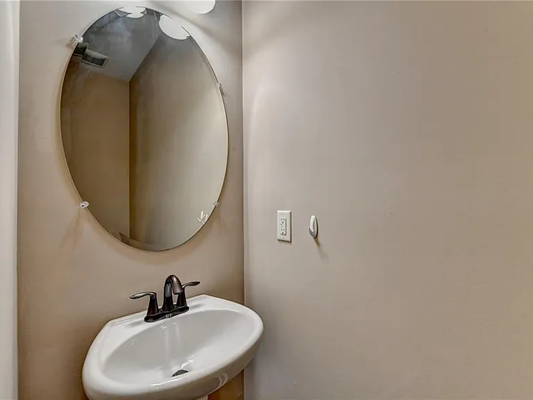 3709 Union Park Dr — Photo 24