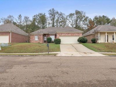 441 Silver Hl, Pearl, MS, 39208