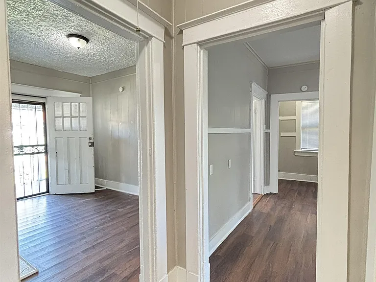 696 Decatur St — Photo 13