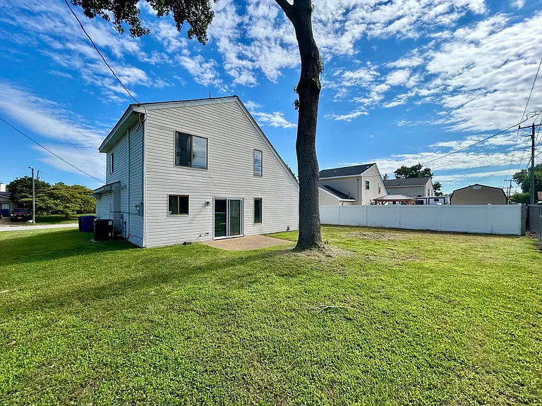 509 Chownings Dr — Photo 13