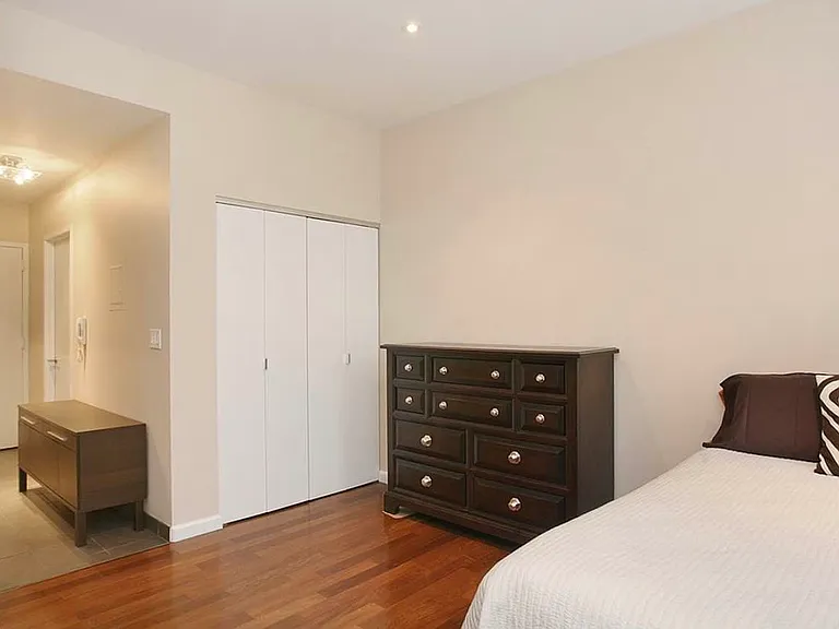 1 Wall Street Ct #1408 — Photo 3