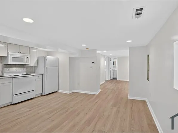 141 Uhland Ter NE, Washington, DC