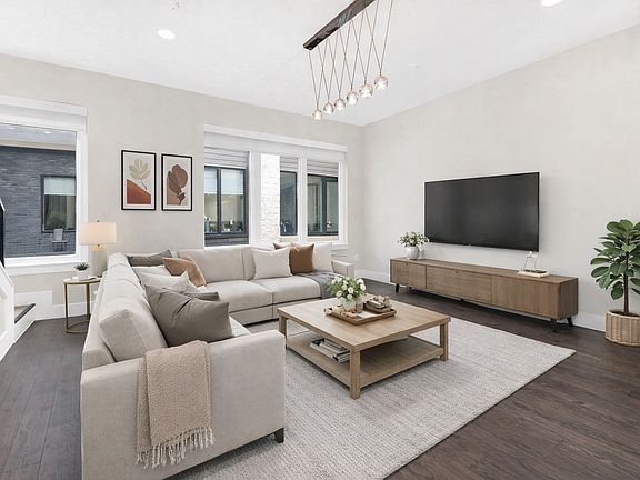 2nd image of 4060 Spring Valley Rd #105