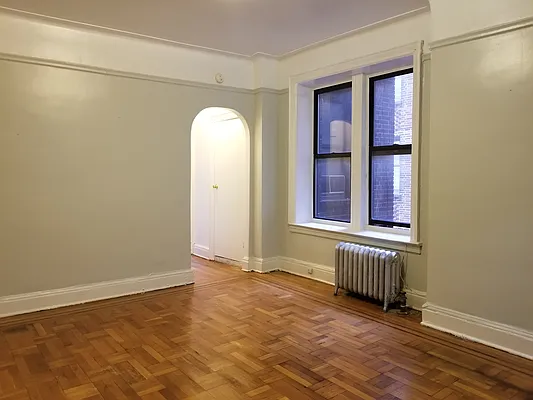 Rented by BRICK & GALO REALTY CORP | media 17