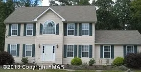 2016 Gorden Ridge Dr photo 1