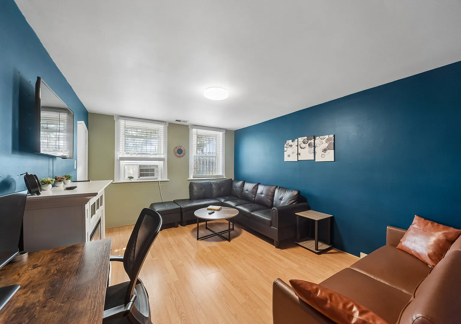 1 bed, $2,450 — Photo 4