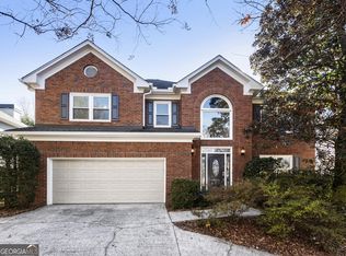 120 Nesbit Ridge Dr, Roswell, GA 30076