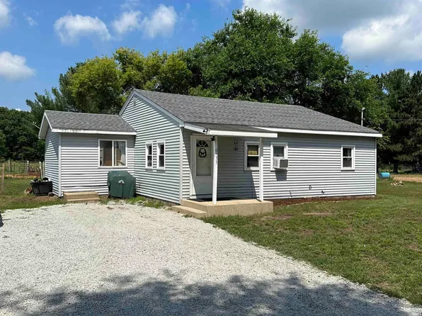 535 N State Road 23, Knox, IN 46534