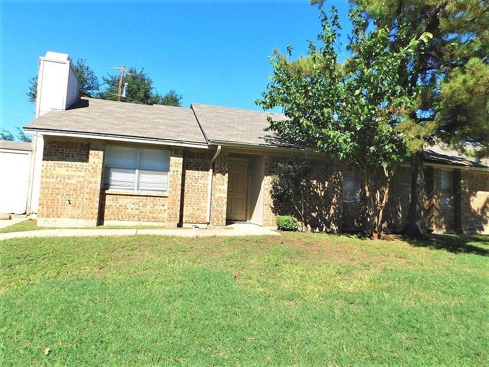 1st image of 8634 California Dr