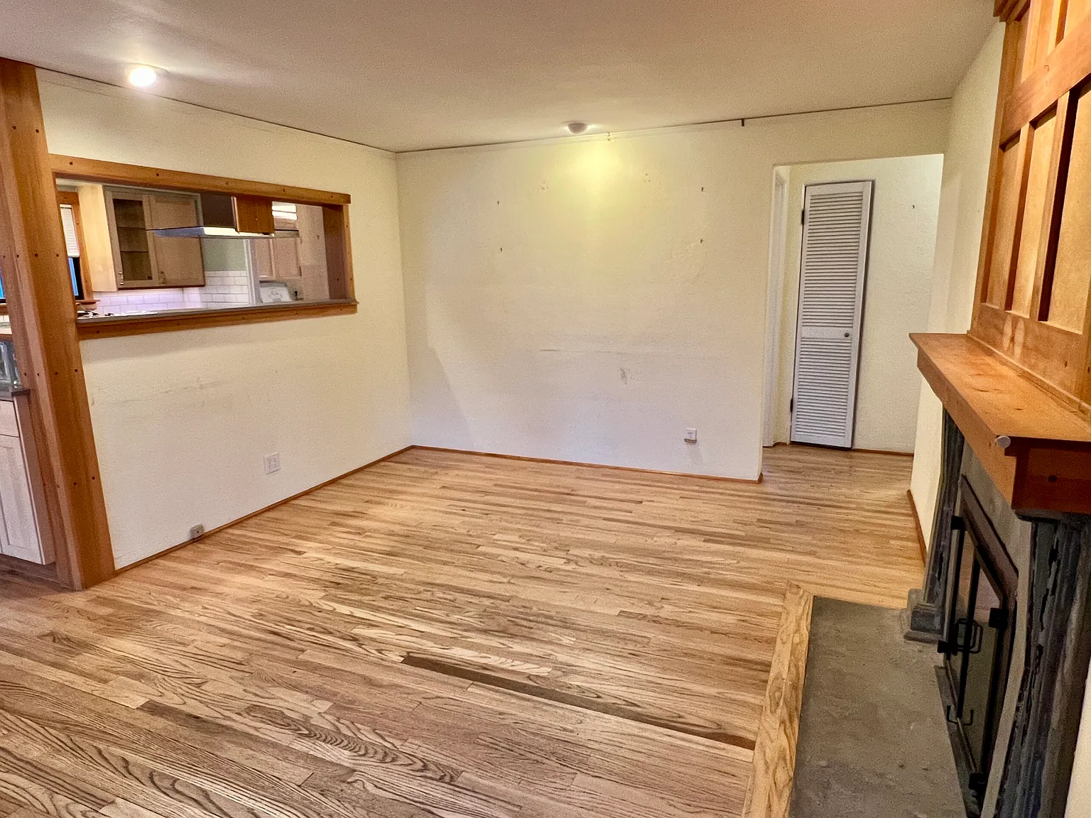 3 bed, 1080 sqft, $2,600 — Photo 4