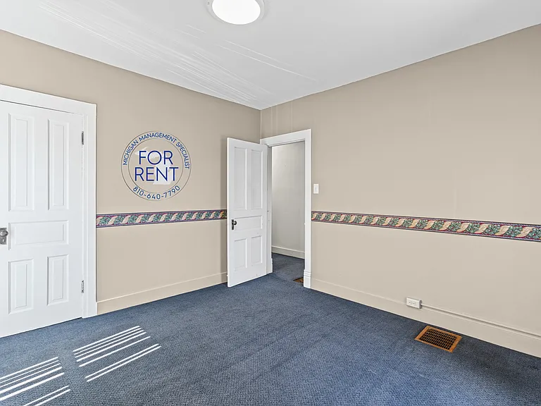 310 E Court St #2 — Photo 22