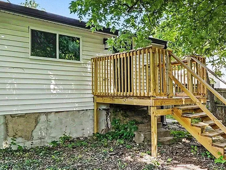 114 Stevenson Ave — Photo 24