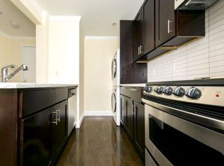 447 E 9th St #3A, New York, NY 10009